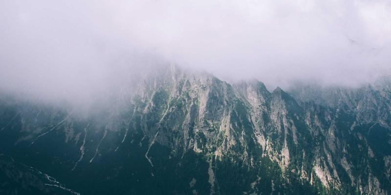 绿色智慧赋能健康未来：广东金鹰节能在医院建筑中的能源系统集成与感染控制通风创新实践